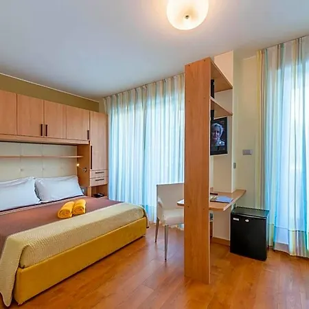 San Marco 4*