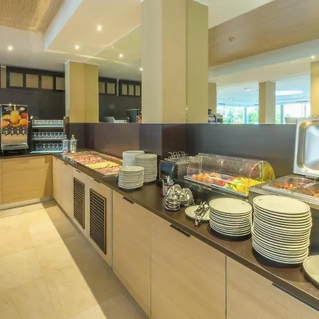 San Marco 4* ביביונה